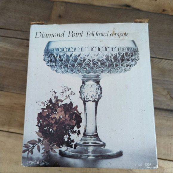 Vintage 1965 - 1990 Diamond Point Clear by Indiana Glass Tall Footed Compote - Picture 8 of 11